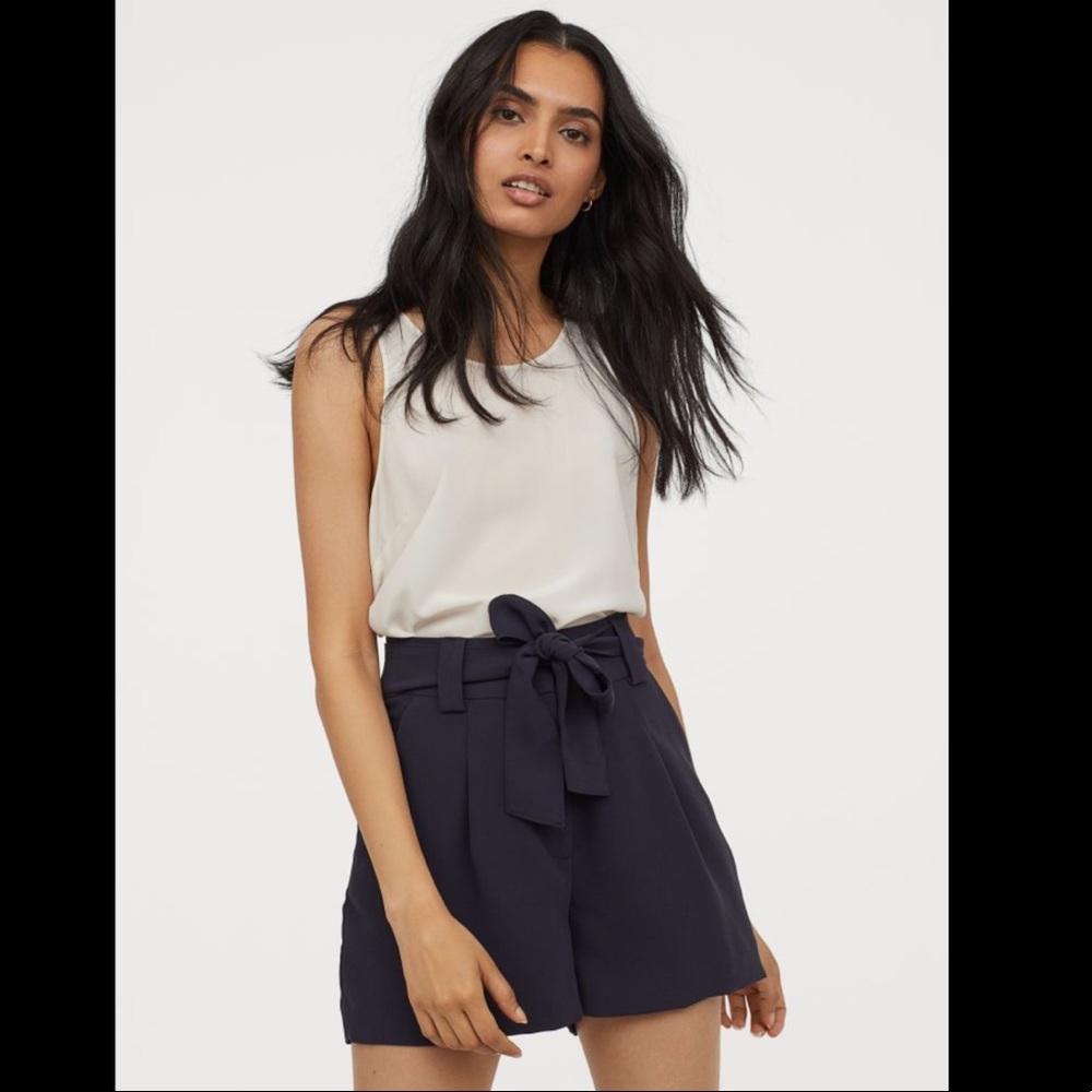 H&M Black high waisted shorts with tie belt